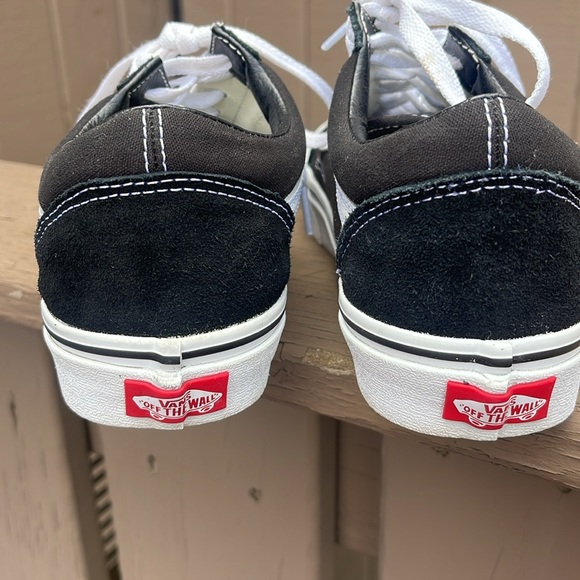 Vans Old Skool Shoe - Picture 6 of 11